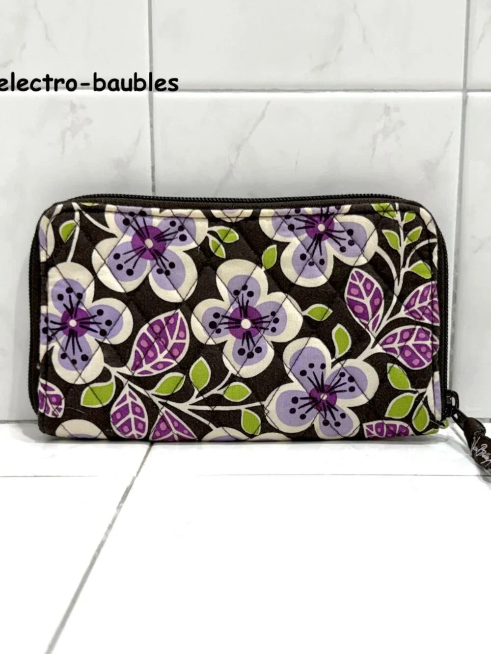 VERA BRADLEY Plum Petals Zip Around Wallet - MINT - Picture 2 of 8